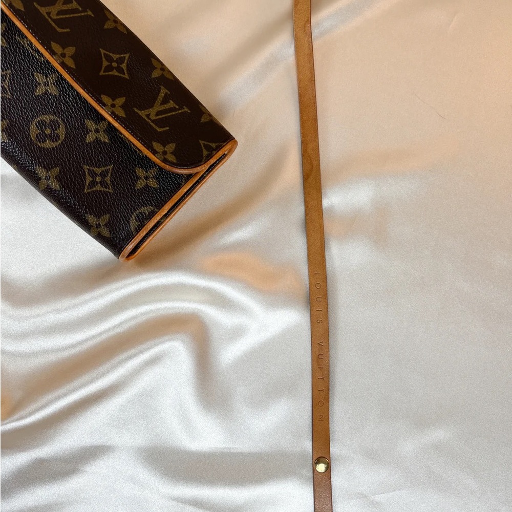 🚨🚨SOLD🚨🚨 Louis Vuitton Pochette Florentine Belt Bag - Picture 11 of 13